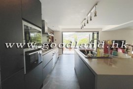 CLEAR WATER BAY Detached Garden Village House with Full Sea View For Sale