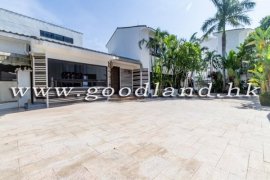 SAI KUNG Prestigious Luxury Villa with Private Pool For Sale