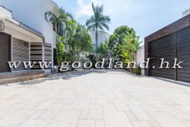 SAI KUNG Prestigious Luxury Villa with Private Pool For Sale