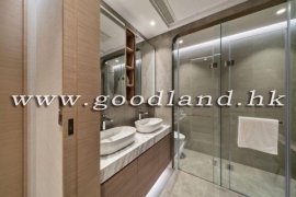 CLEAR WATER BAY Renovated Home in Prestigious Complex For Sale