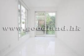 西貢村屋出售 近市中心海景單位