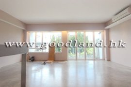 CLEAR WATER BAY Modern Apartment Near MTR & International Schools