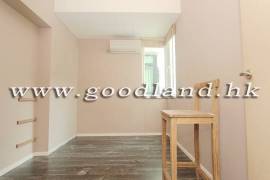 清水灣屋苑 鄰近地鐵及國際學校 交通便利