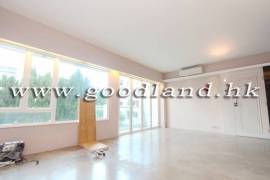 清水灣屋苑 鄰近地鐵及國際學校 交通便利