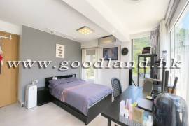 清水灣村屋出售 實用 3 房全幢村屋 特大私人花園 門口泊車