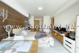 清水灣村屋出售 實用 3 房全幢村屋 特大私人花園 門口泊車