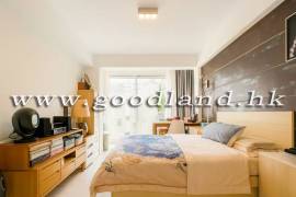 清水灣村屋出售 實用 3 房全幢村屋 特大私人花園 門口泊車