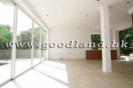 SAI KUNG Village House Prestigious Garden Sea View Home