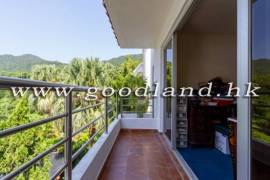 SAI KUNG Village House with Large Private Garden