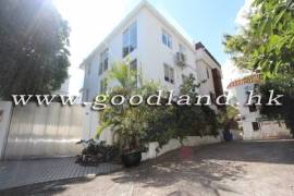 Sai Kung Village House with Modern Renovation & Private Parking