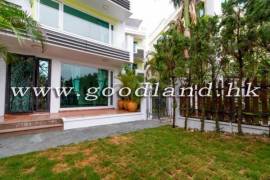 Sai Kung Village House with Garden Near Town