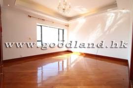 清水湾别墅出售 管理屋苑 特大花园 饱览港岛远景