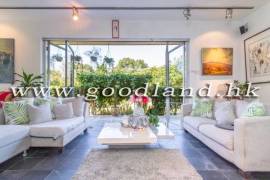 SAI KUNG Village House For Sale