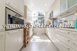 Clear Water Bay Villa For Sale