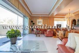 Clear Water Bay Villa For Sale