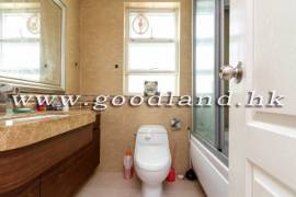 SAI KUNG Village House FOR SALE