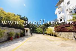 Sai Kung Village House For Sale