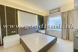 SAI KUNG Waterfront Villa in Popular Complex For Rent