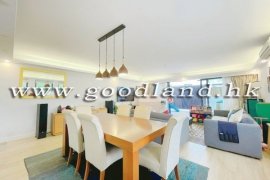 CLEAR WATER BAY Village House For Sale
