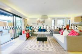 CLEAR WATER BAY Village House For Sale