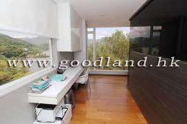 Sai Kung Village House For Sale