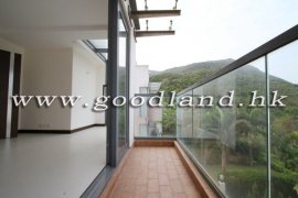 CLEAR WATER BAY Spacious Village House For Sale & Rent