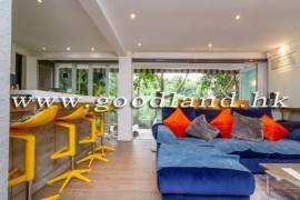 SAI KUNG Village House For Sale