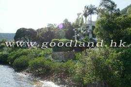 SAI KUNG Waterfront Detached Village House For Sale