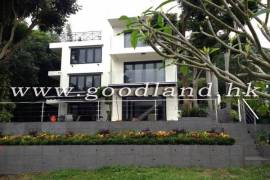 SAI KUNG Waterfront Detached Village House For Sale
