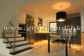 SAI KUNG Waterfront Detached Village House For Sale