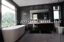 CLEAR WATER BAY Village House FOR SALE