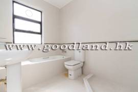 SAI KUNG Village House For Sale