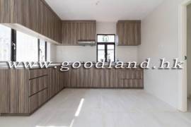 SAI KUNG Village House For Sale