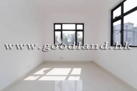 SAI KUNG Village House For Sale