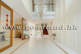 Clear Water Bay Villa For Sale