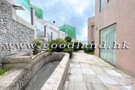Clear Water Bay Villa For Sale
