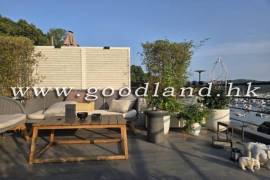 Sai Kung Village House For Sale