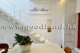 Sai Kung Village House For Sale