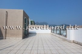 Sai Kung Waterfront Apartment for Sale | Managed Complex