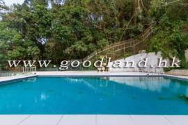 Clear Water Bay Villa For Sale