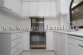 Clear Water Bay Village House For Rent