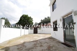 【Sai Kung Village House for Sale】Practical 900 sq.ft. 3-BR Home