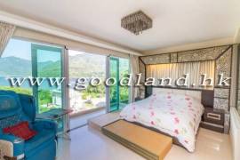 SAI KUNG Village House For Sale