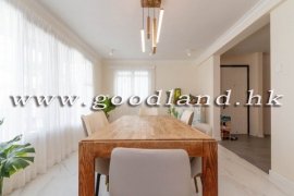SAI KUNG Villa For Sale | Gated Community, Open Sea View & Parking Nearby