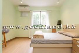 SAI KUNG Village House For Sale