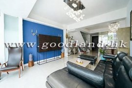 SAI KUNG Villa For Sale | Convenient Location with Front & Back Gardens