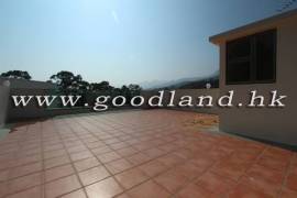SAI KUNG Village House For Sale Detached House