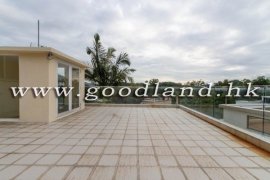 SAI KUNG Village House For Sale | Tranquil Environment, Greenery View & Front Yard
