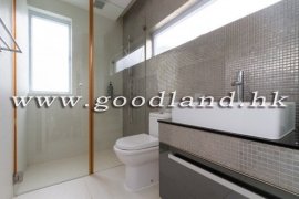 SAI KUNG Villa For Sale | Unobstructed Sea View, Renovated & 3 Parking Spaces