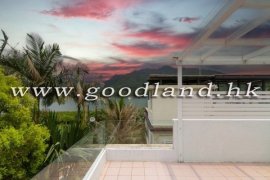 SAI KUNG Villa For Sale | Unobstructed Sea View, Renovated & 3 Parking Spaces